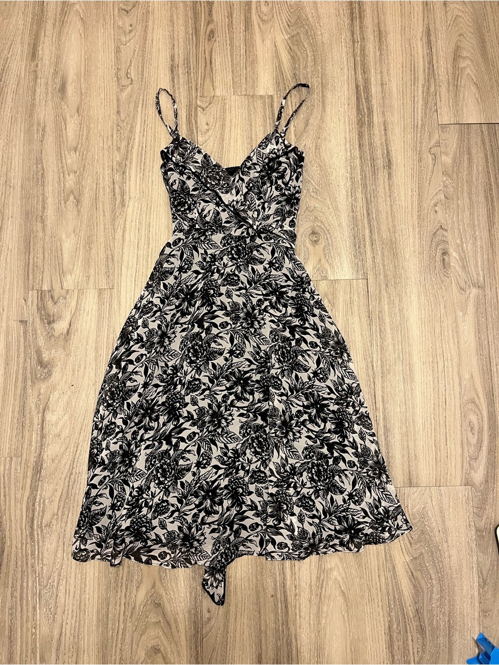 White House Black Market Dress